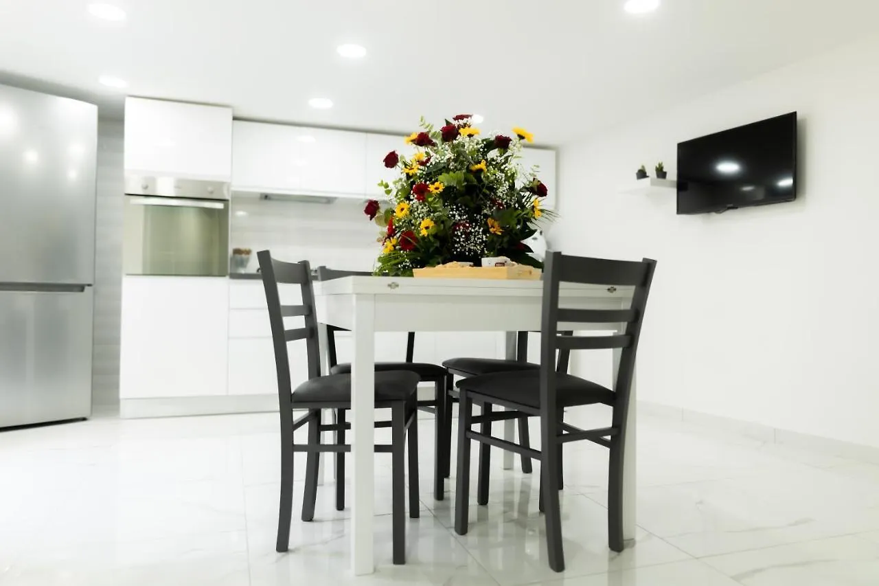 Dimora F&F Apartment Naples