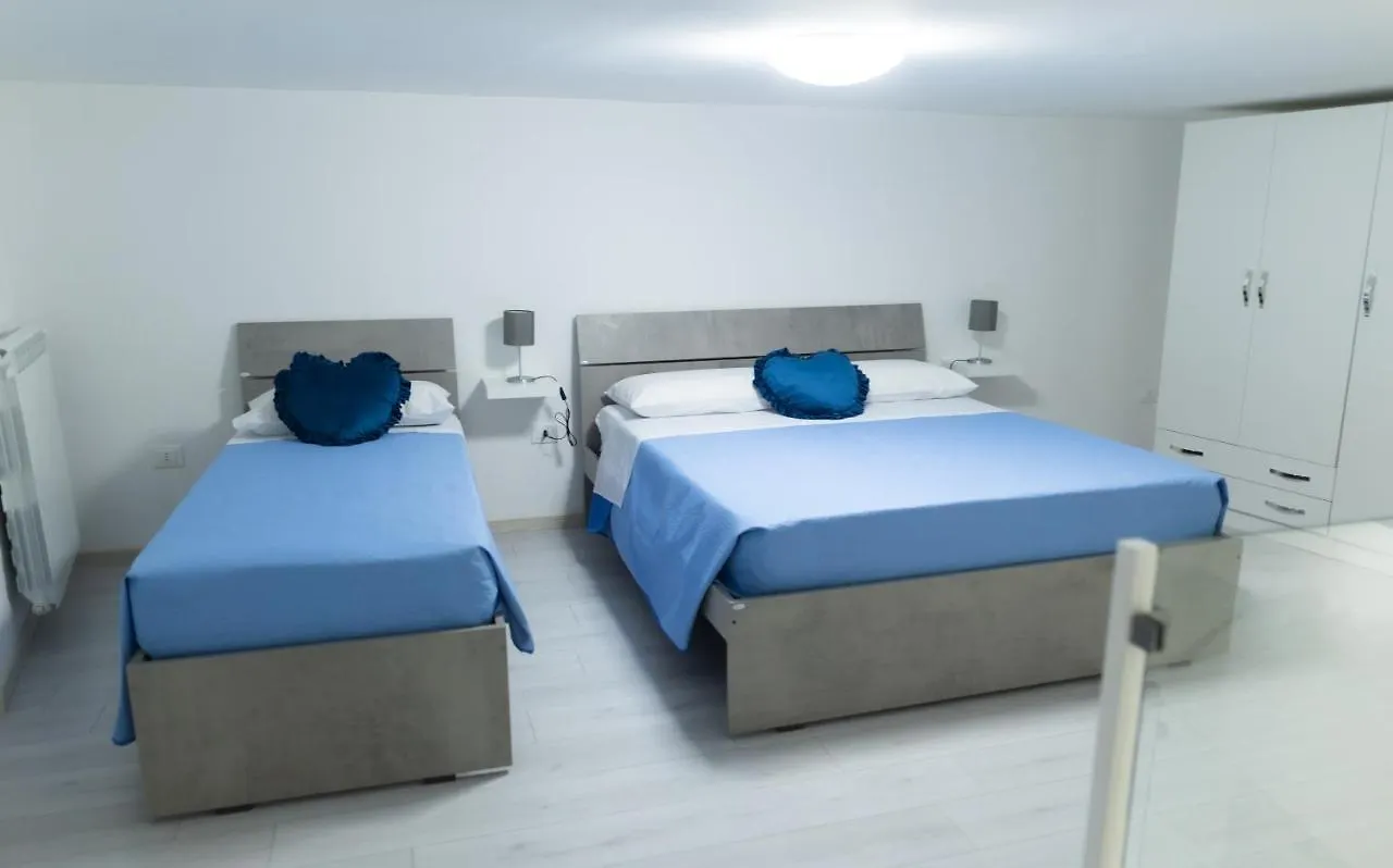 Dimora F&F Apartment Naples Italy